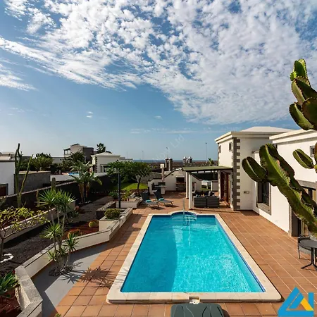 Casa Bonita - Lh144 By Now Ltd * Playa Blanca (Lanzarote)