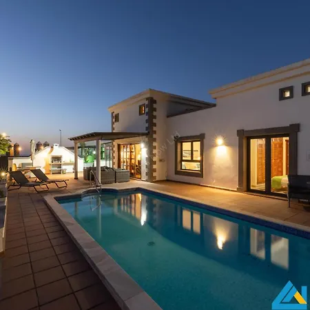 Villa Casa Bonita - Lh144 By Now Ltd *
